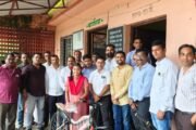 मानव विकास अंतर्गत को. ए. सो. डॉ. प्र. रा. गावंड विद्यालय परळी येथे विद्यार्थीनीना सायकल वाटप कार्यक्रम संपन्न.